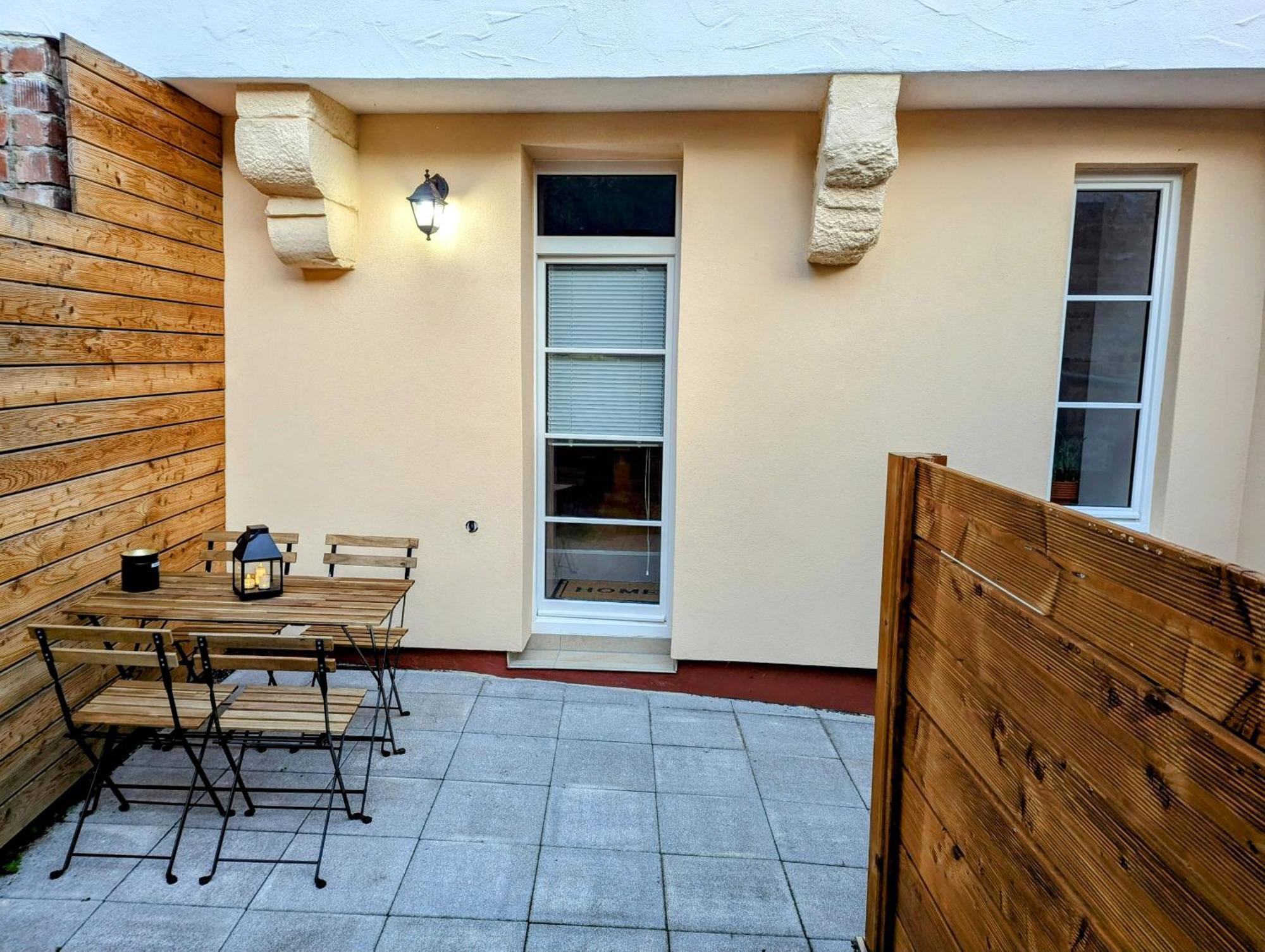 Gemuetliche Oase Im Denkmal Apartman Bonnigheim Kültér fotó
